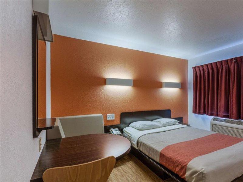 Motel 6-Oshkosh, Wi Zewnętrze zdjęcie