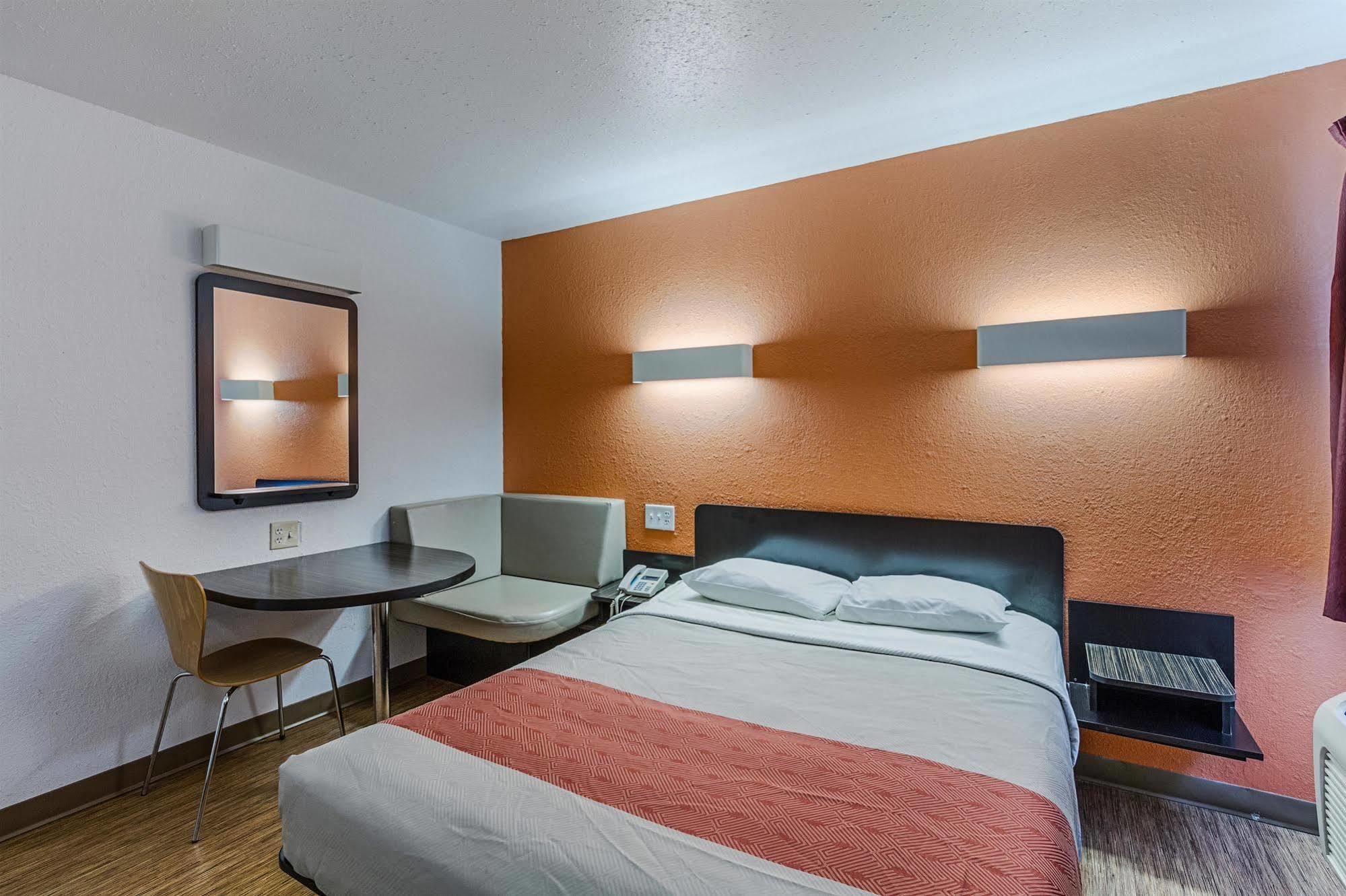 Motel 6-Oshkosh, Wi Zewnętrze zdjęcie